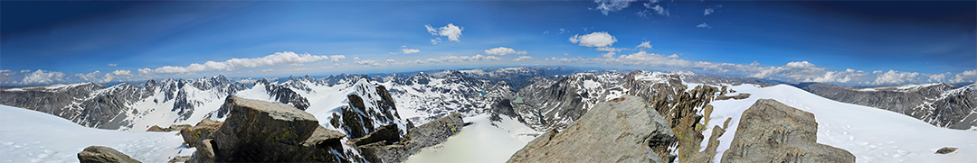 Gannett Peak summit panorama